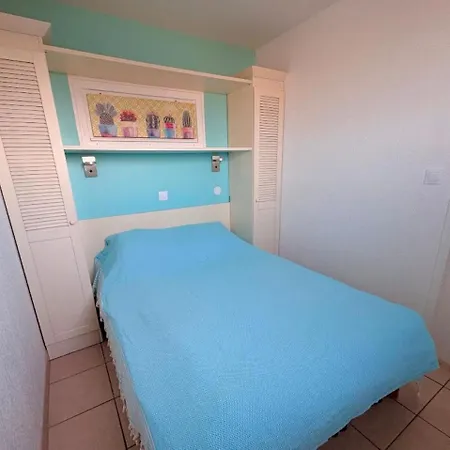 Les Pieds Dans L'eau Apartmán *